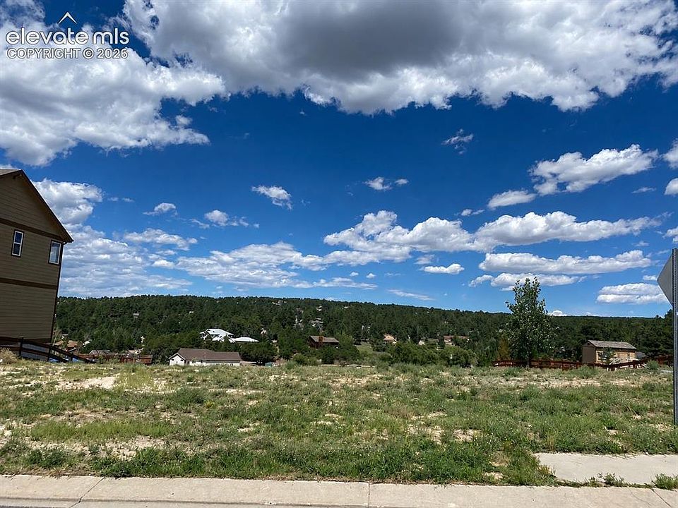 1st image of 768 Gold Canyon Rd