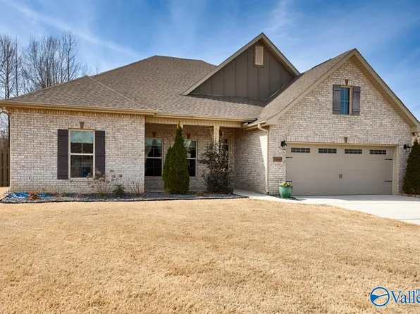 5000 Grayson Island Rd SE, Owens Cross Roads, AL 35763