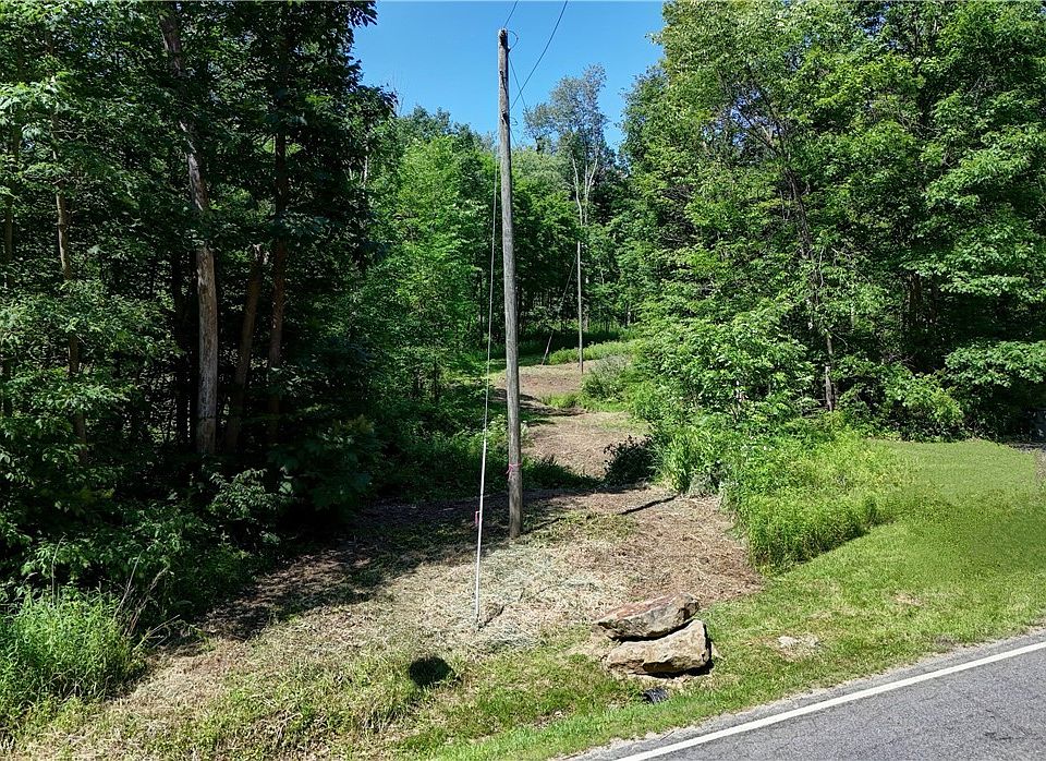 1st image of Crestlawn Dr SE