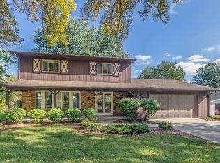 1513 Parmenter St, Middleton, WI 53562