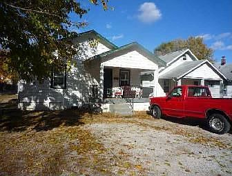 1st image of 1634 E Southern Ave