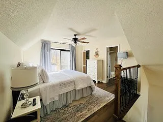 1070 Hawkins Rd — Photo 24