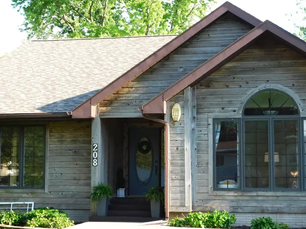 208 Haws Cir, Ogden, IA 50212