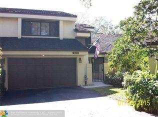 420 NW 97th Ave, Plantation, FL 33324