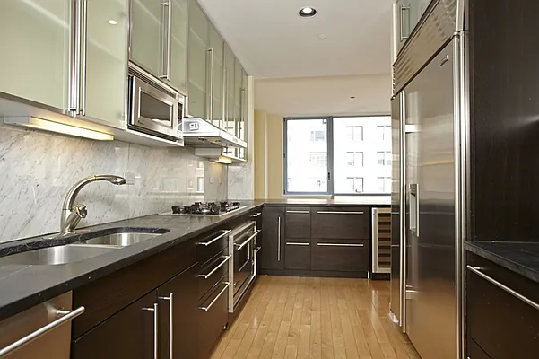 Rented by Town Residential | media 19