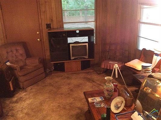 3rd image of 541 Appaloosa Ln