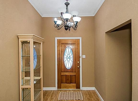 2nd image of 3125 Lela St