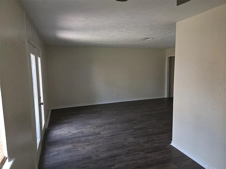 6624 W Fuqua Dr — Photo 5