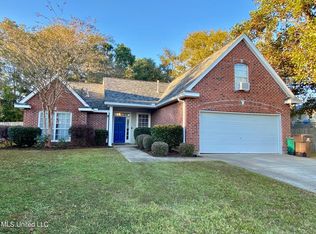 861 Brentwood Dr, Biloxi, MS 39532