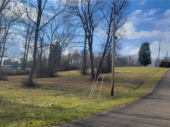 Spring St, Beverly, OH 45715