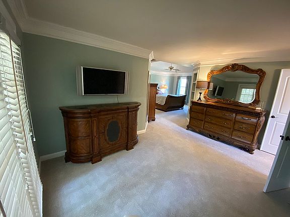 Sitting room in master