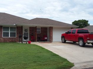 109 S Cherokee Ave, Dewey, OK 74029