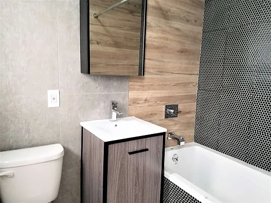 Rented by The Hamilton Group | media 12