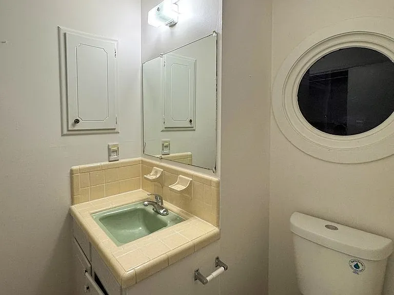 726 Dandridge Dr — Photo 11