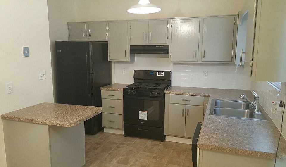 2nd image of 3828 W Wood Path