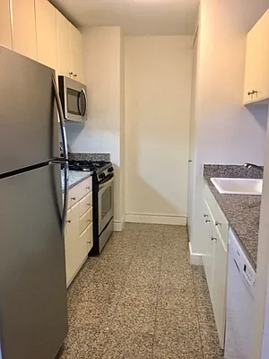 Rented by Berkshire Hathaway HomeServices New York Properties | media 4