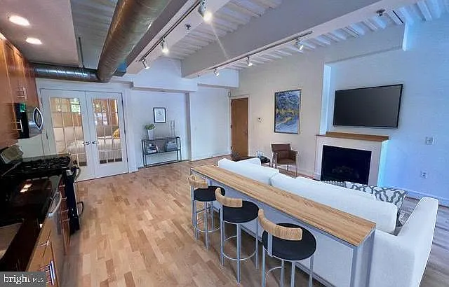 1320 13th NW #1 — Photo 3