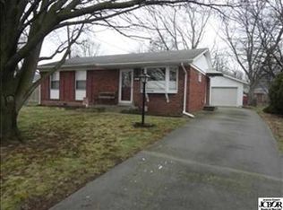 611 Berkshire Dr, Seymour, IN 47274