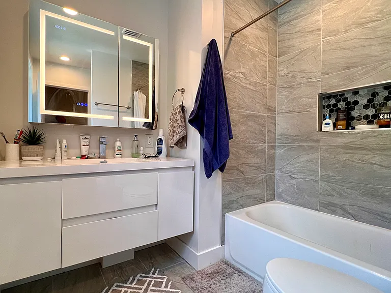 517 Fairmount Ave #3F — Photo 15