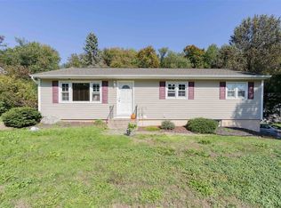 35 Bushwick Rd, Poughkeepsie, NY 12603