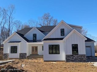 5604 Farmhouse Dr, Crestwood, KY 40014