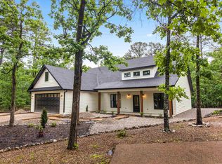 13 Corvera Pl, Hot Springs Village, AR 71909