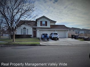 2305 Creekview Dr, Merced, CA