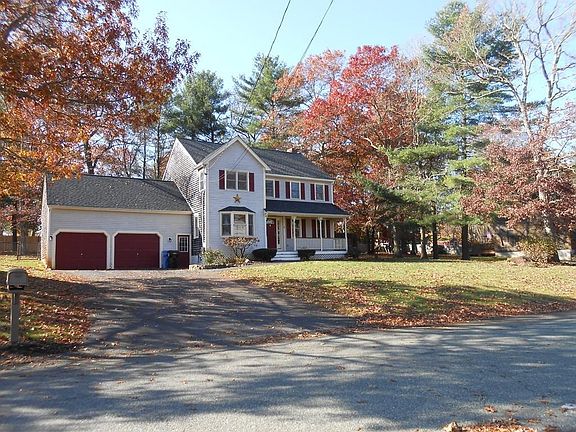 2nd image of 6 Henning Dr