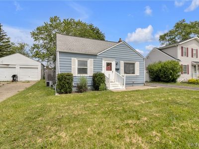 26 Beale Ave, Cheektowaga, NY, 14225