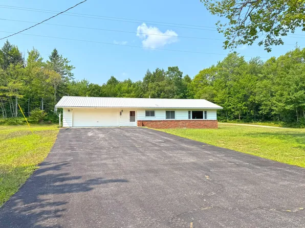 7837 N M 123, Paradise, MI 49768