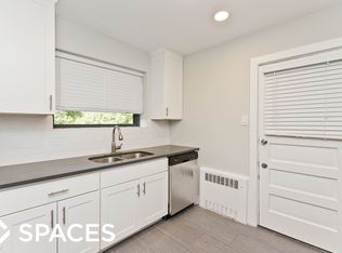 7357 N Sheridan Rd #S2A, Chicago, IL 60626