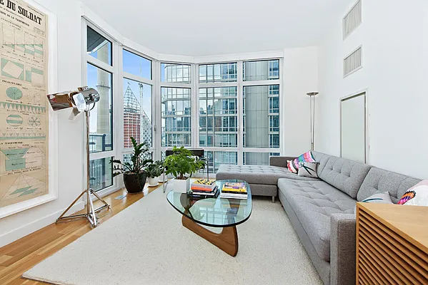 Sold by Keller Williams NYC | media 2