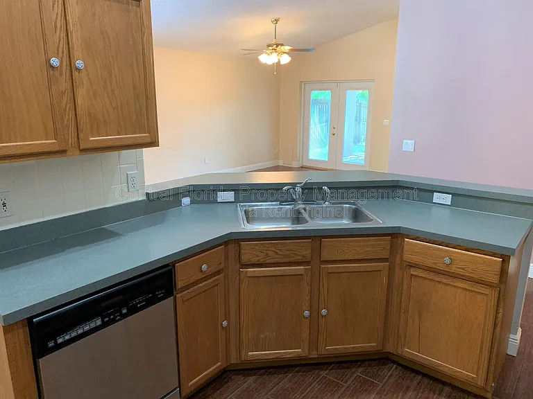 2021 Palmetto Pine Ln — Photo 3