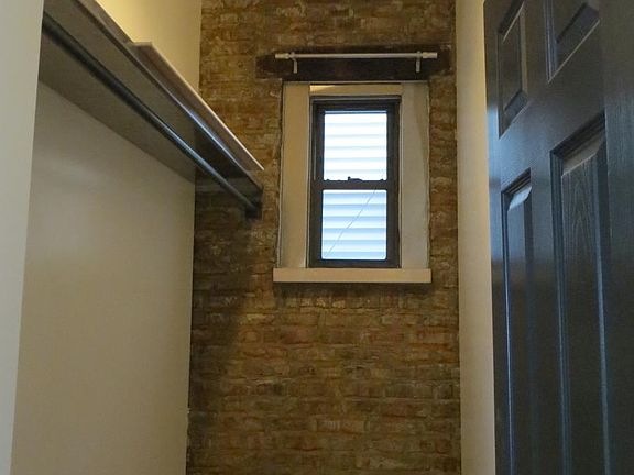 5th image of 1523 W Cortez St APT 1F