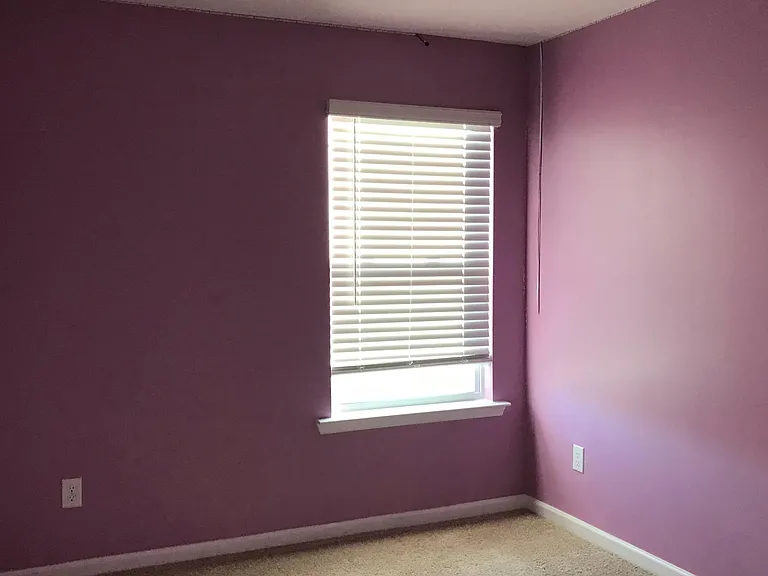 1564 Katherine Ct — Photo 4