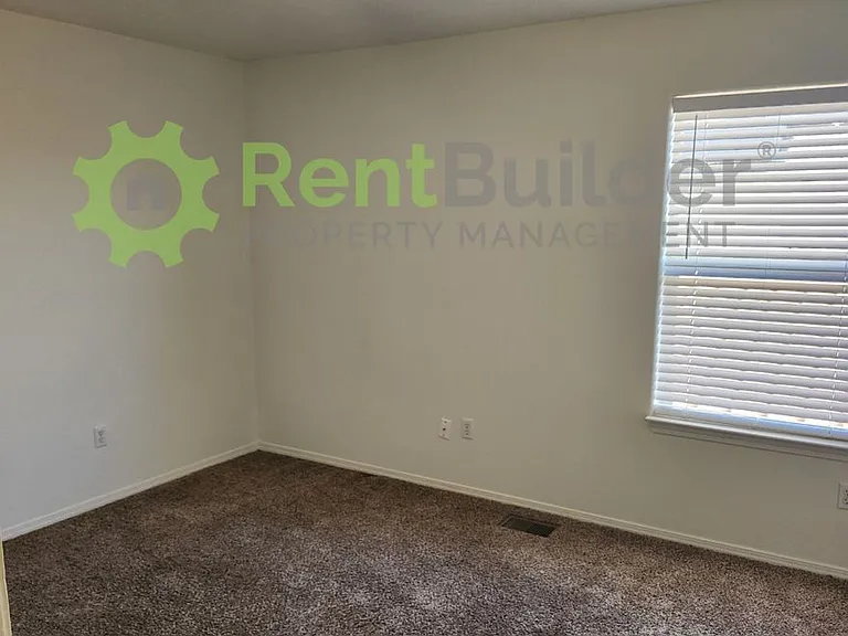 3540 Clear Creek Rd NE — Photo 20