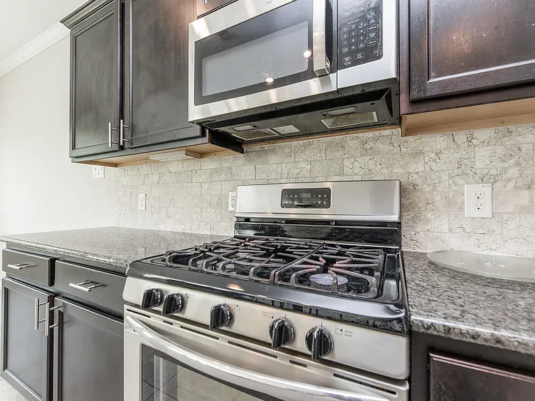 18119 Tall Chestnut St — Photo 15