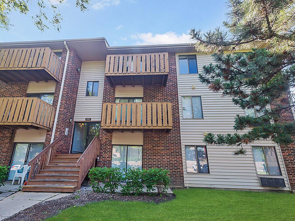 1st image of 720 Prescott Dr APT 111