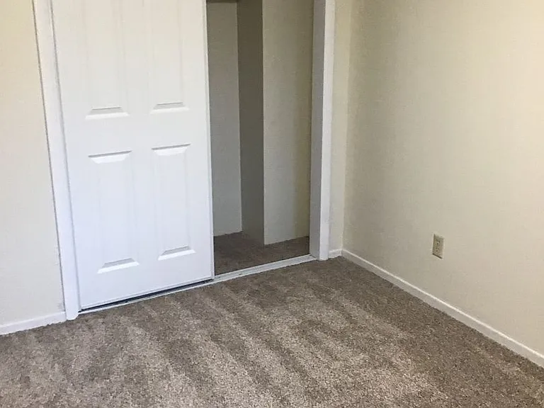 Beverly Ann Apartments — Photo 48