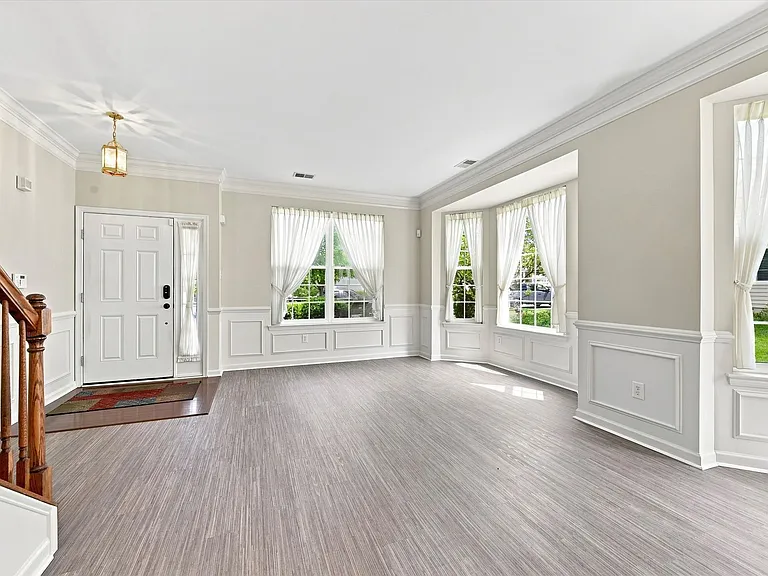 137 Stoyer Rd — Photo 3