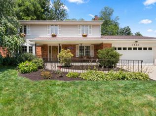 1444 Oakbourne Dr, Columbus, OH 43235