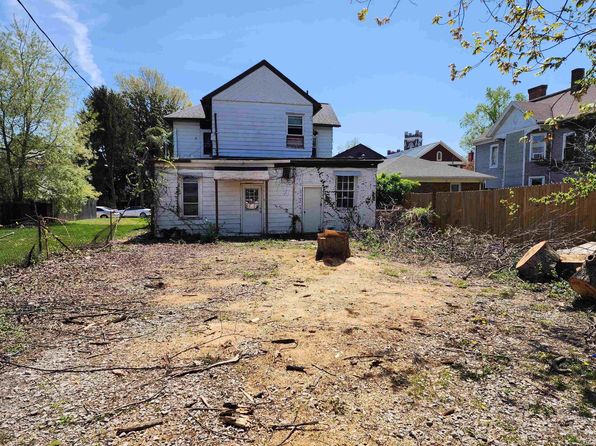 216 Oak St, Evansville, IN 47713