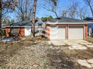 9518 Duke Dr, Little Rock, AR 72204