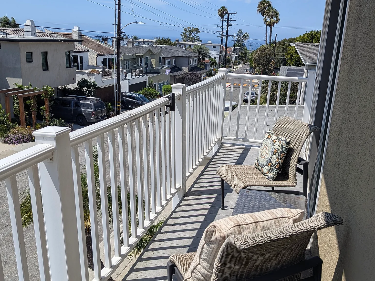 2 bed, 1200 sqft, $5,500 — Photo 2