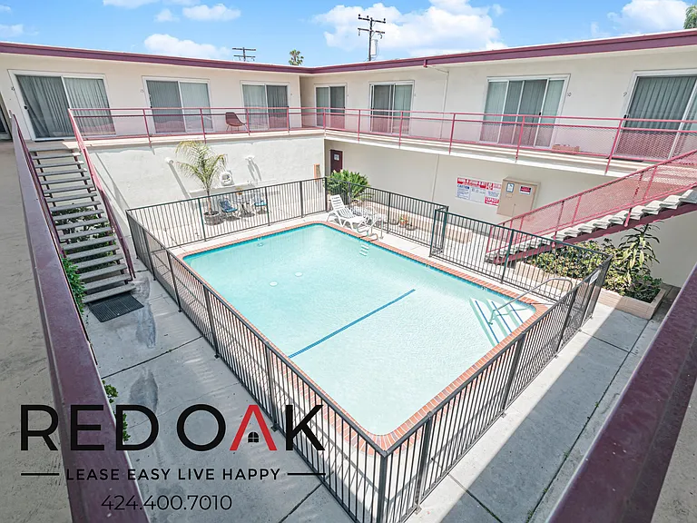 16910 Crenshaw Blvd #20 — Photo 13