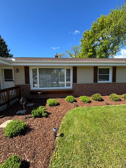 Fresh mulch beds and staining of shutters!