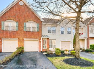 44 Charles Ct, Ocean, NJ