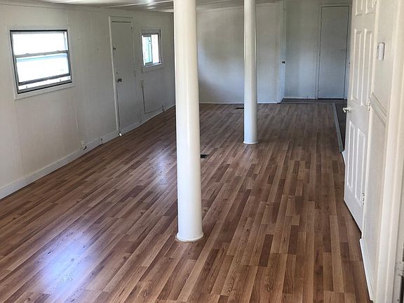 3rd image of 5408 Highview Dr