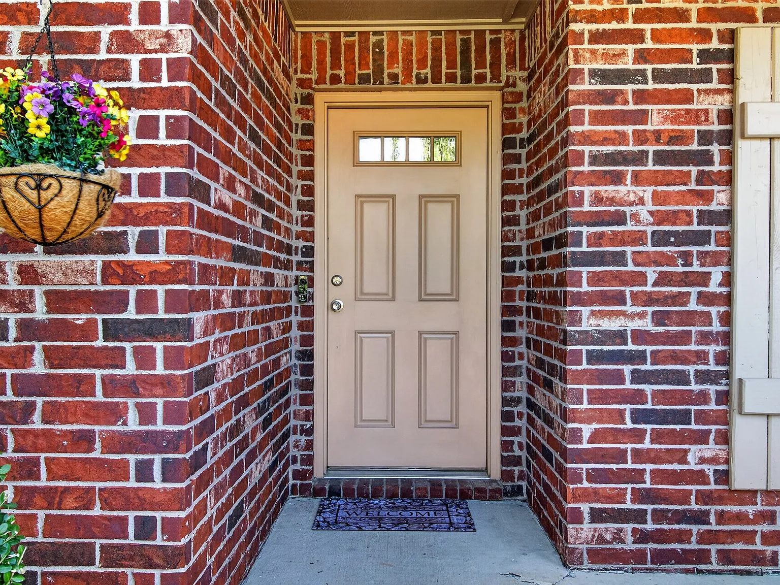 5 bed, 3.0 bath, 3178 sqft, $2,850 — Photo 3