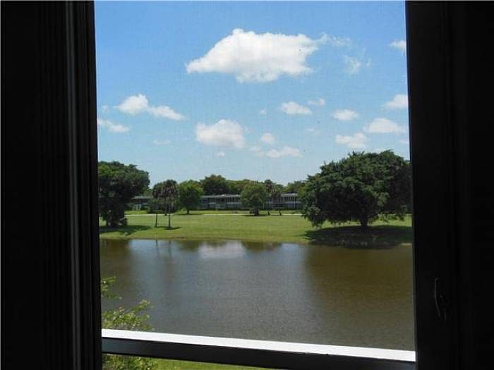1st image of 4030 W Palm Aire Dr APT 304